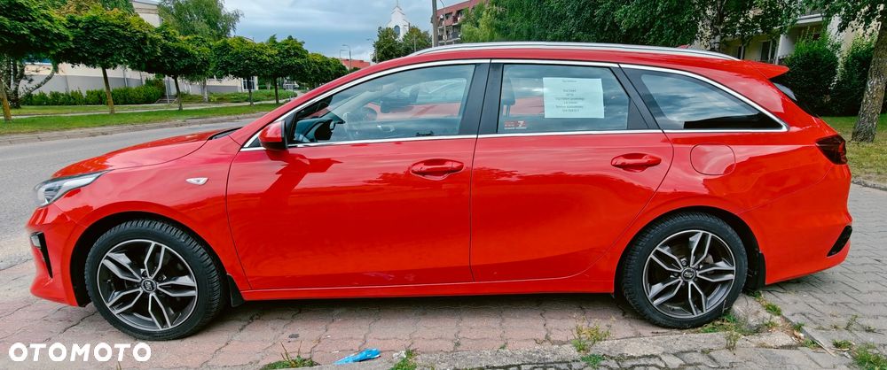 Kia Ceed 1.6 CRDi DCT Spirit - 1