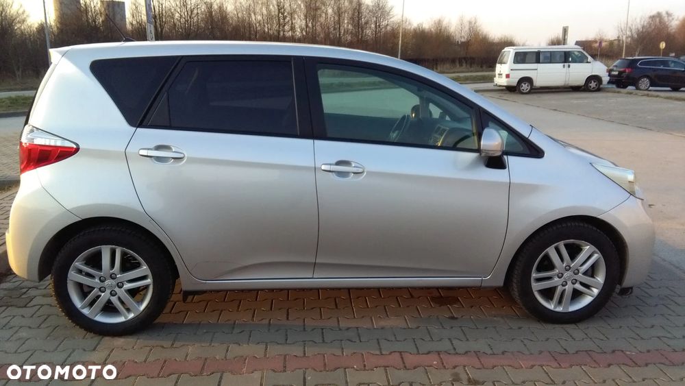 Toyota Verso S 1.33 Premium - 7
