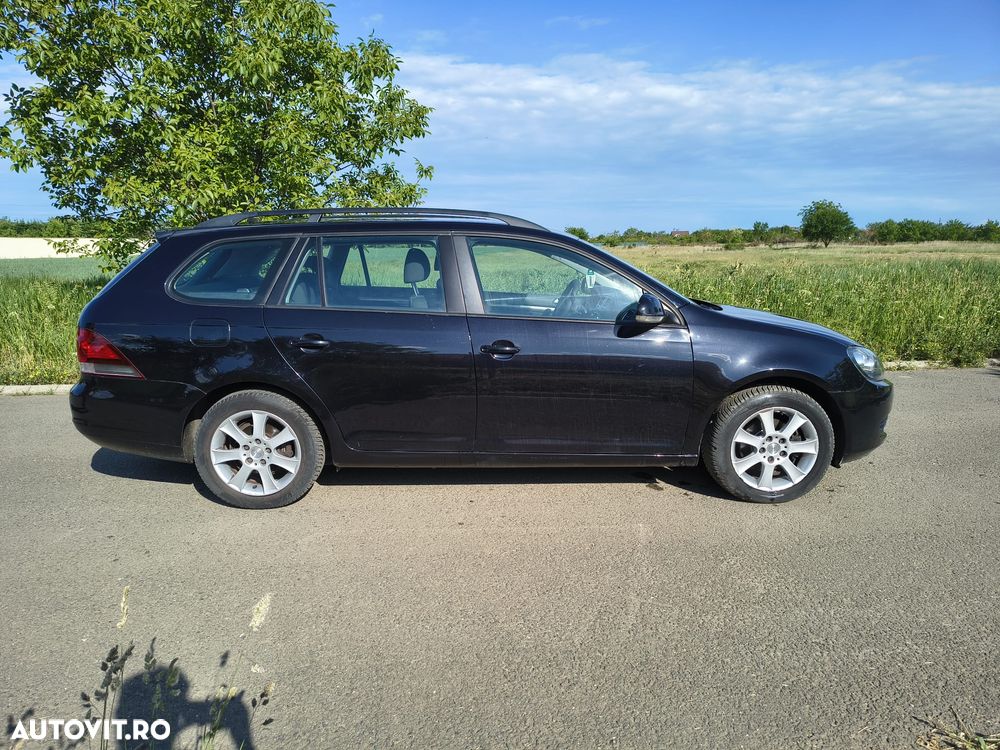 Volkswagen Golf 1.6 TDI DPF BlueMotion - 4