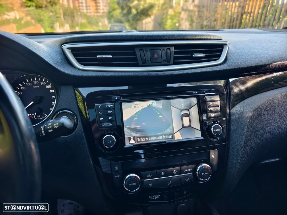 Nissan Qashqai 1.5 dCi Tekna - 6
