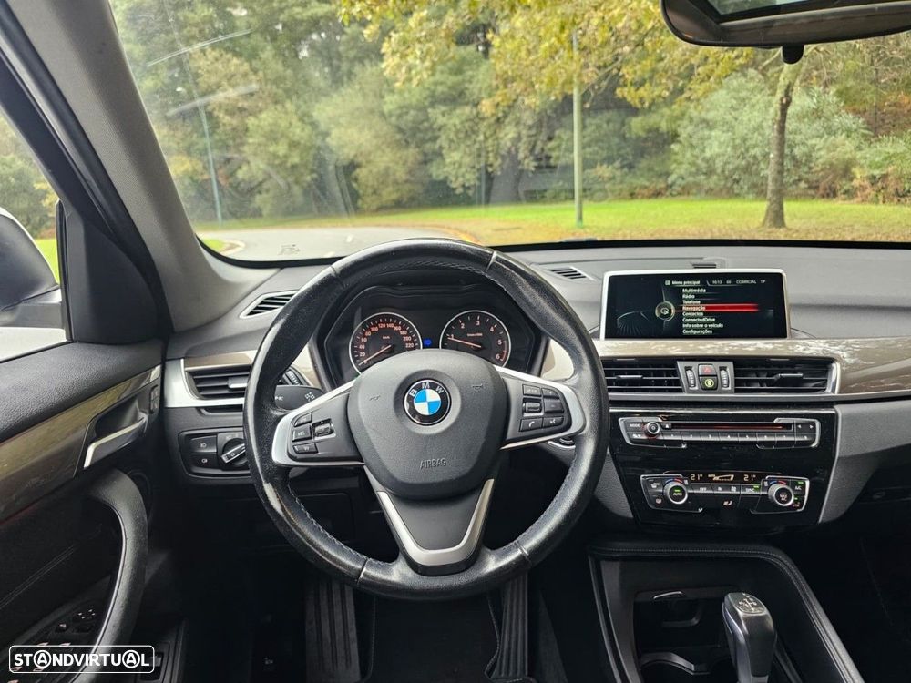 BMW X1 xDrive25d Aut. Sport Line - 23