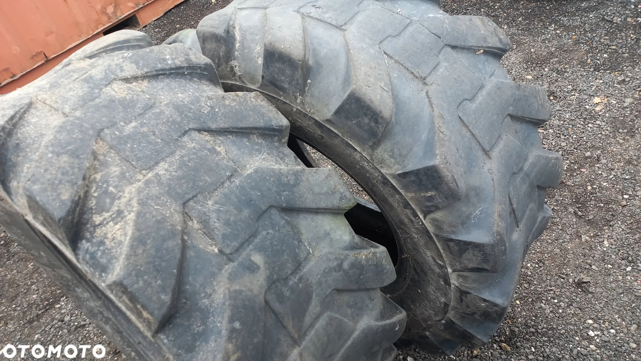 Solideal 460/70r24 17,5-24 ładowarka teleskopowa 2 szt - 2