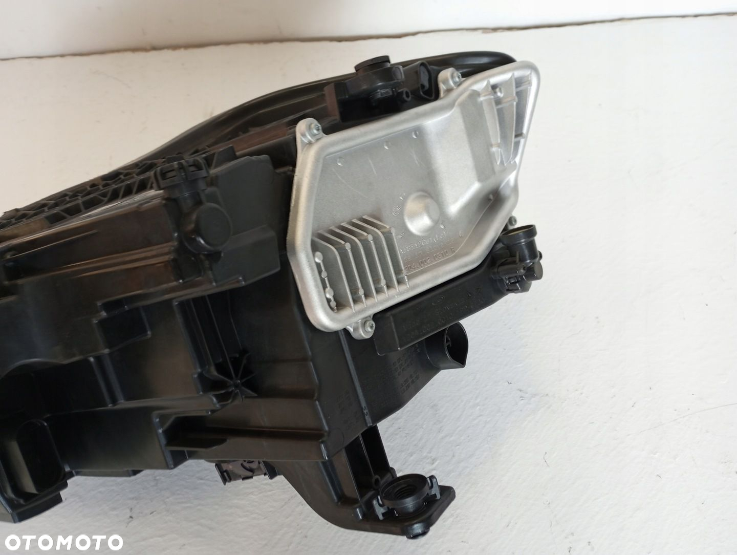 Lampa PRAWA FULL LED NOWA 2K8941774M VW CADDY - 4