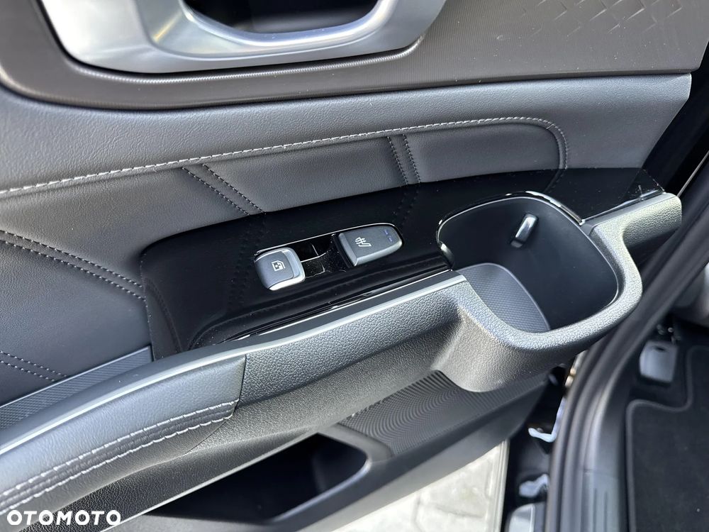 Kia Sorento 2.2 CRDi L 4WD DCT 7os - 17