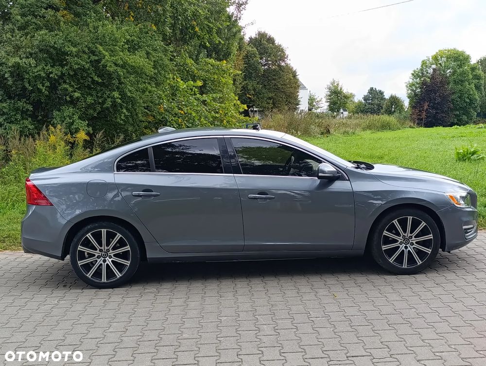 Volvo S60 2016 photo 3