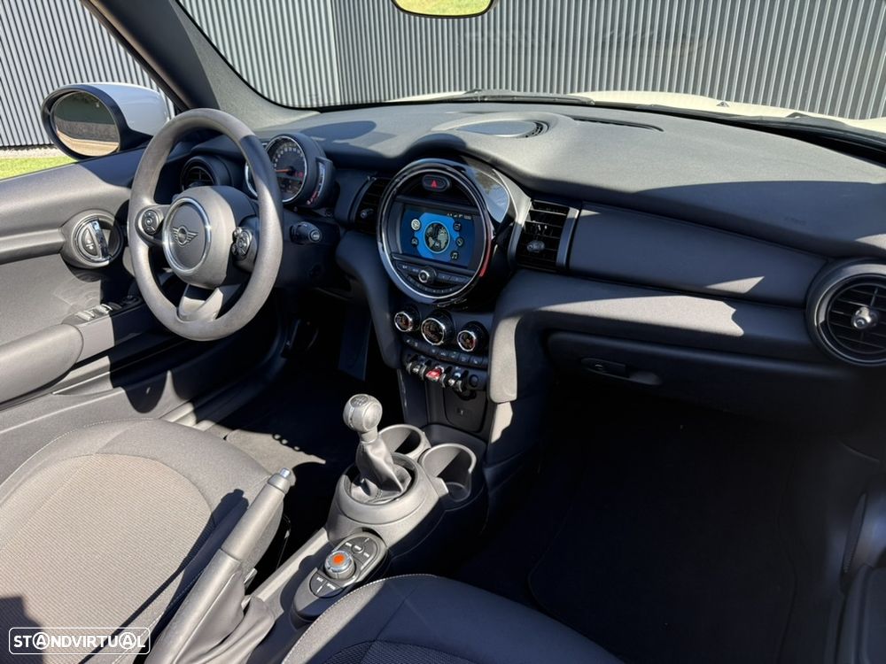 MINI Cabrio - 11