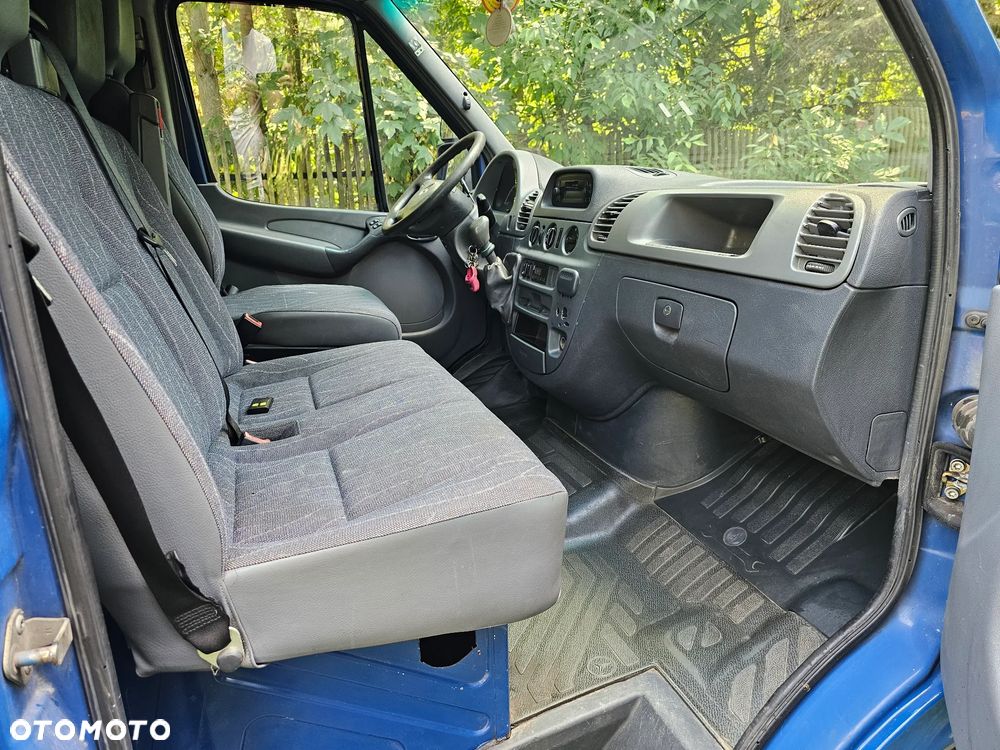 Mercedes-Benz Sprinter - 8