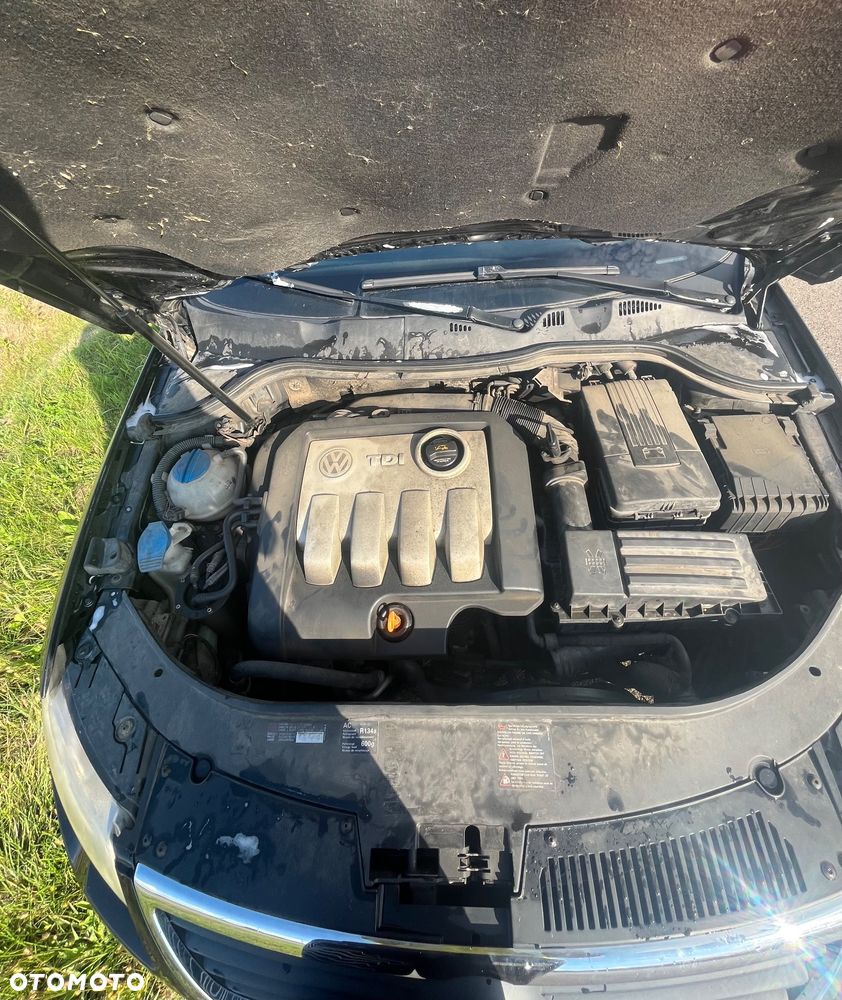 Volkswagen Passat 1.9 TDI Comfortline - 11