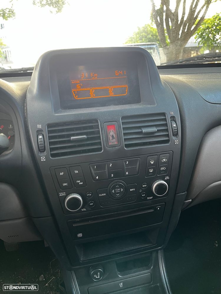 Nissan Almera 1.5 Tekna Plus TAE - 20