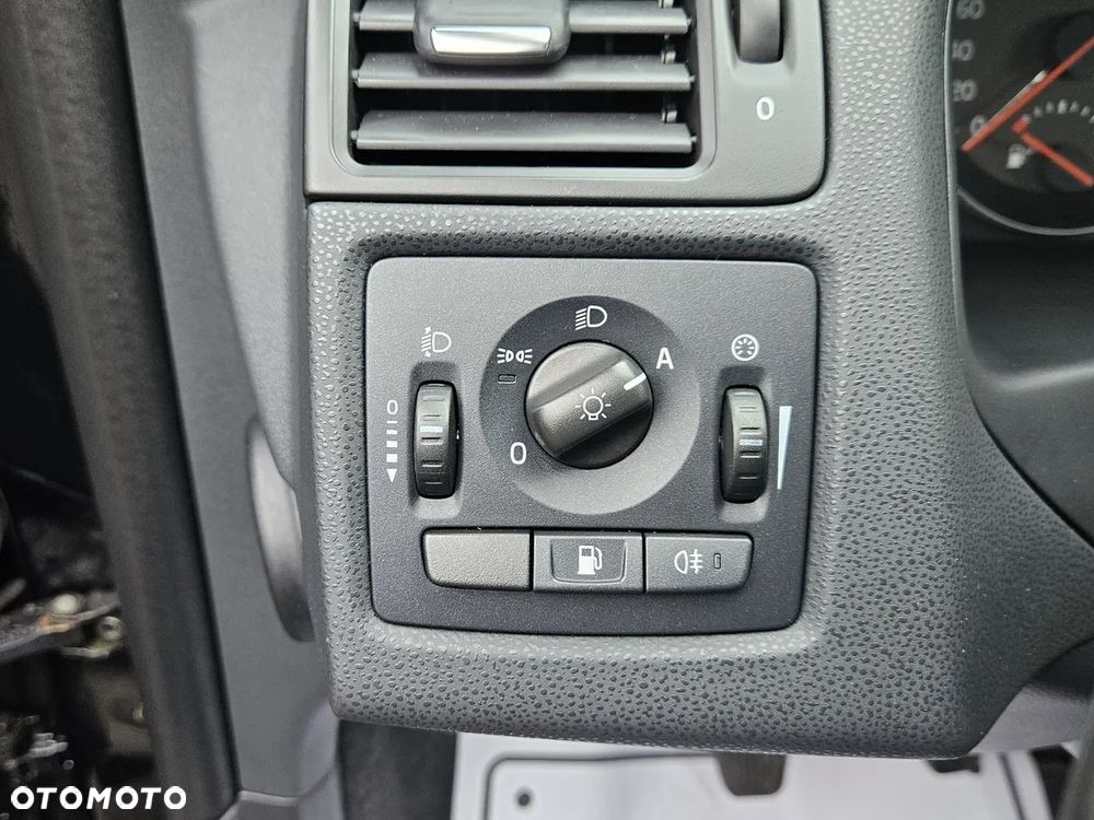 Volvo V50 DPF D2 Momentum - 29