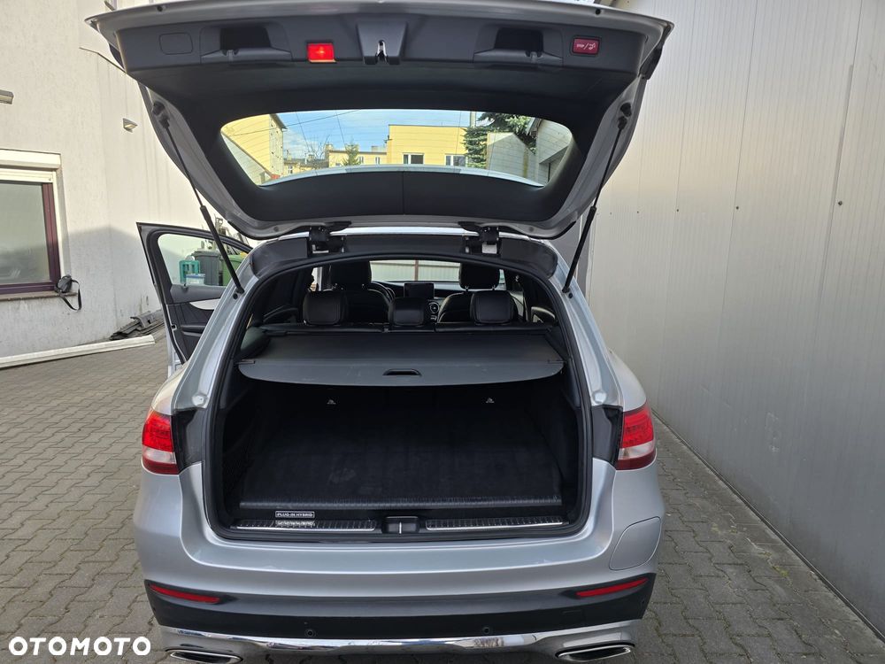 Mercedes-Benz GLC 300 e 4-Matic - 18