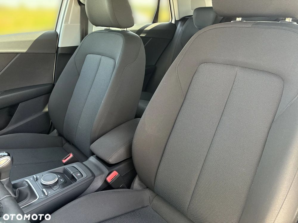 Audi Q2 30 TFSI - 16