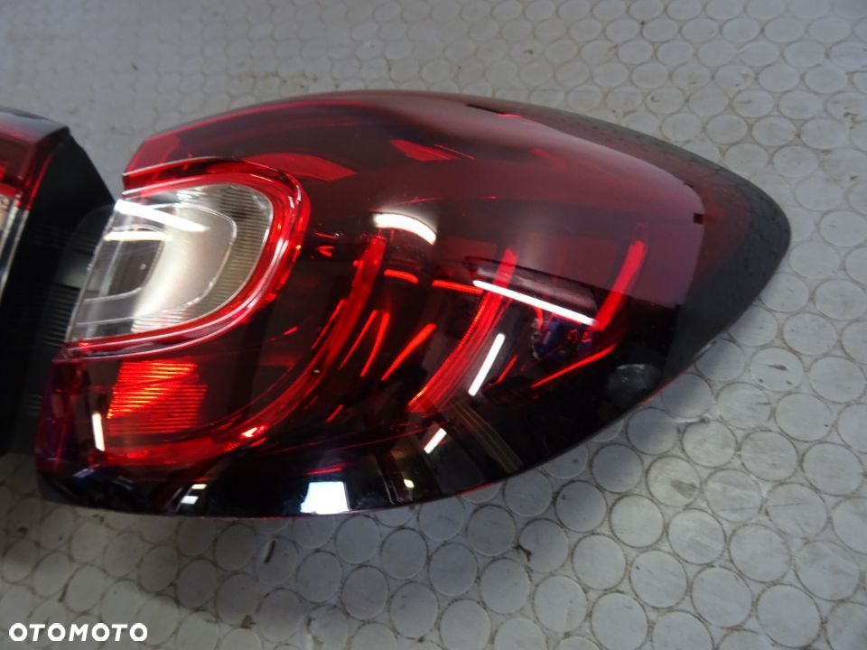 265557849R  265506738R lampa tyl prawa lewa Captur I LIFT czesci - 3