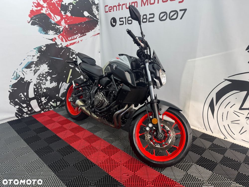 Yamaha MT - 3