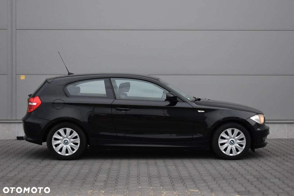 BMW Seria 1 116i - 18