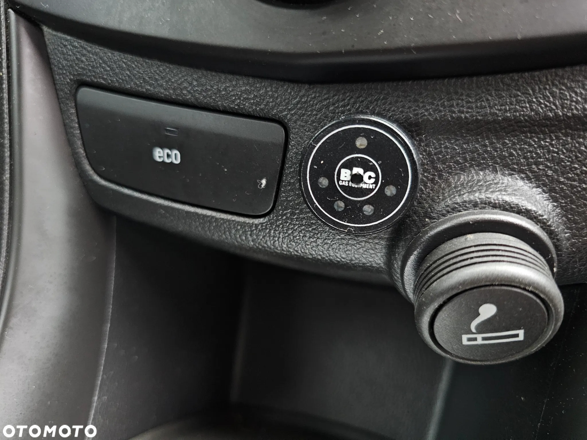 Chevrolet Trax 1.6 LT - 13
