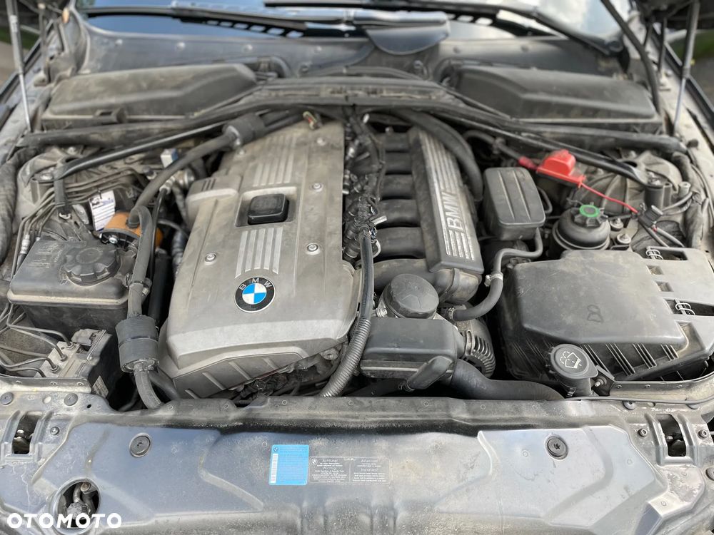 BMW Seria 5 530xi - 29