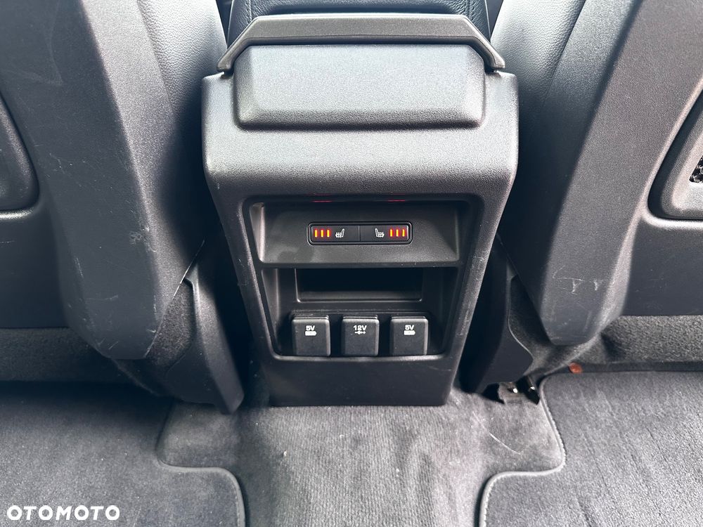 Land Rover Discovery Sport 2.0 TD4 Special Edition - 36