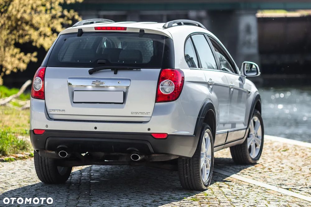 Chevrolet Captiva - 13
