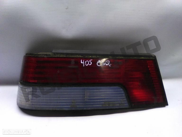 Farolim Trás Painel Esquerdo  Peugeot 405 I [1987_1992] 1.6 - 1