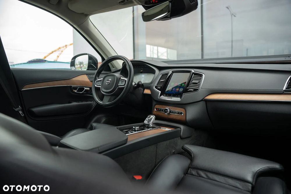 Volvo XC 90 D5 AWD Inscription 7os - 28