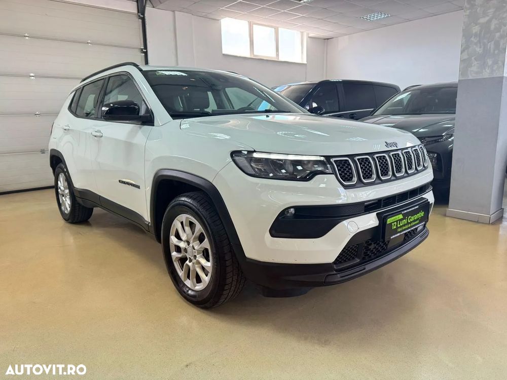 Jeep Compass 1.3 T4 4xe PLUG-IN HYBRID Automatik Altitude - 3