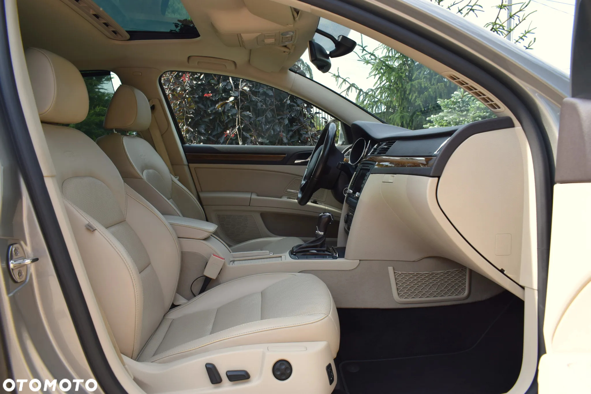 Skoda Superb 3.6 FSI 4x4 L&K DSG - 11
