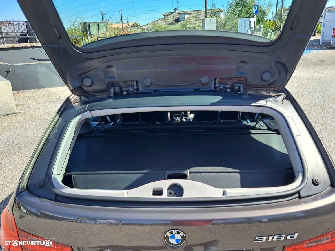 BMW 316 d Touring - 47
