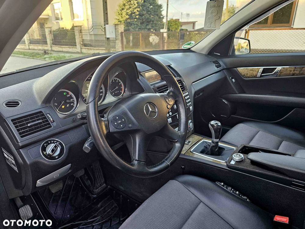 Mercedes-Benz Klasa C 180 Kompressor Avantgarde - 20