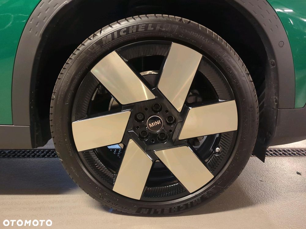 MINI Countryman C Favoured Trim - 10