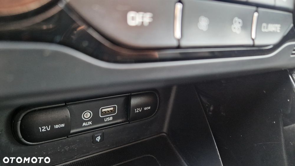 Kia Niro 1.6 GDI HEV 2WD OPF Spirit - 12