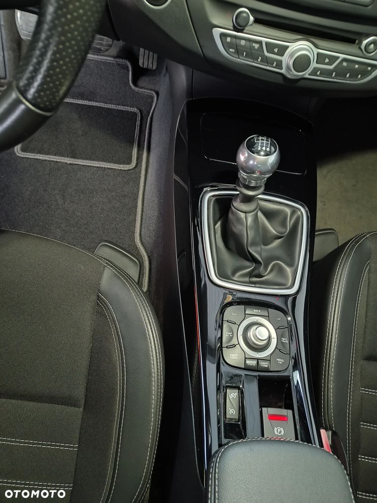 Renault Laguna 2.0 dCi Bose Edition - 14