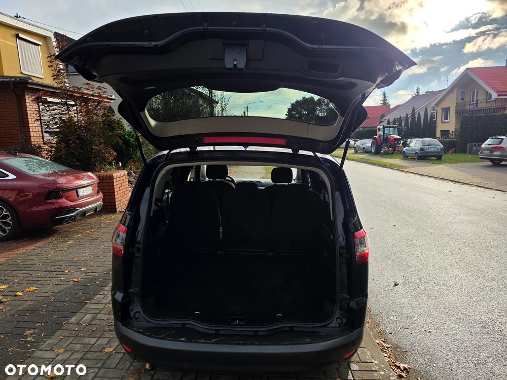 Ford S-Max - 25