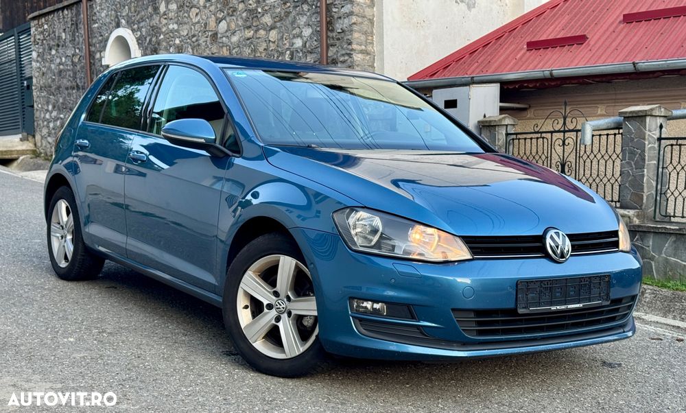 Volkswagen Golf 1.2 TSI BMT Comfortline - 2