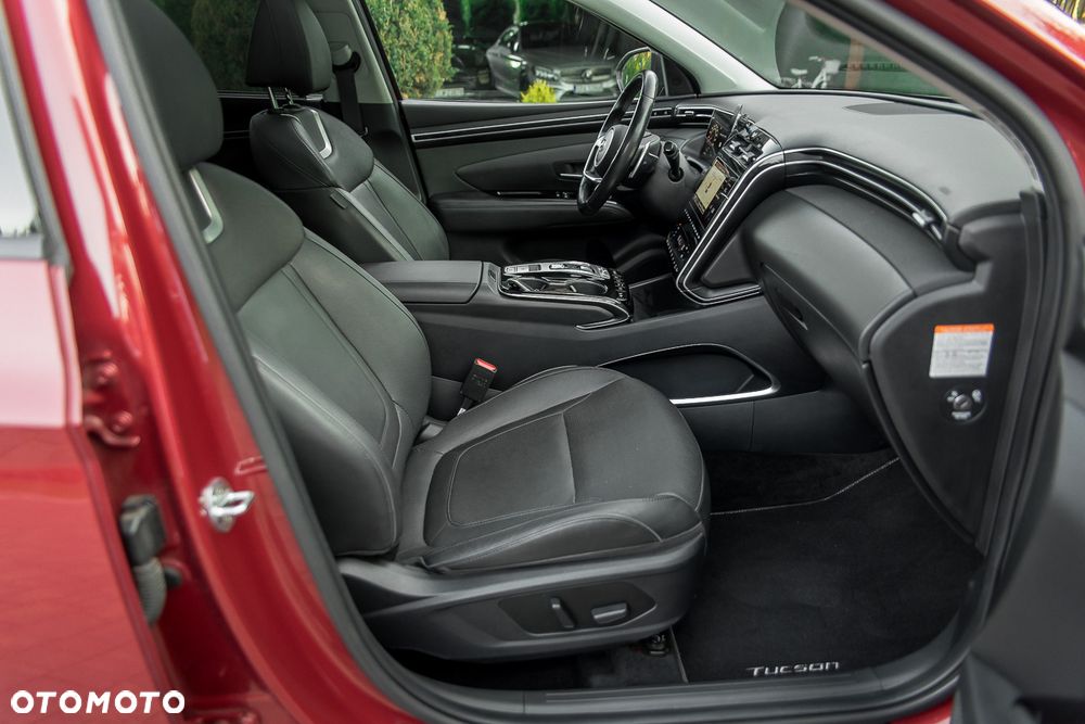Hyundai Tucson 1.6 T-GDi HEV 2WD Trend - 24