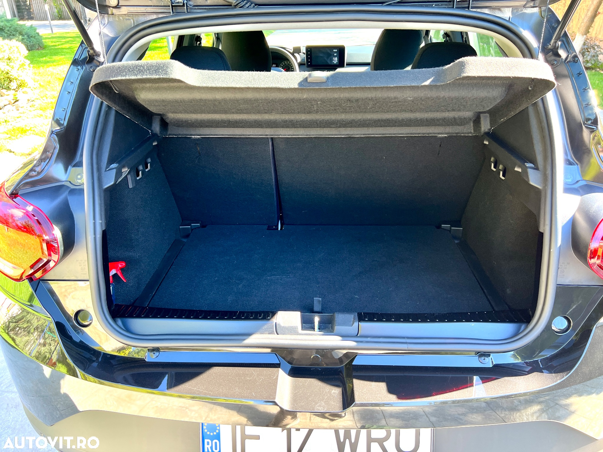 Dacia Sandero Stepway TCe 110 MT6 Extreme+ - 11