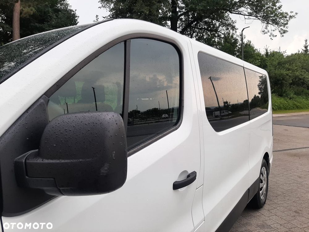 Opel Vivaro - 14