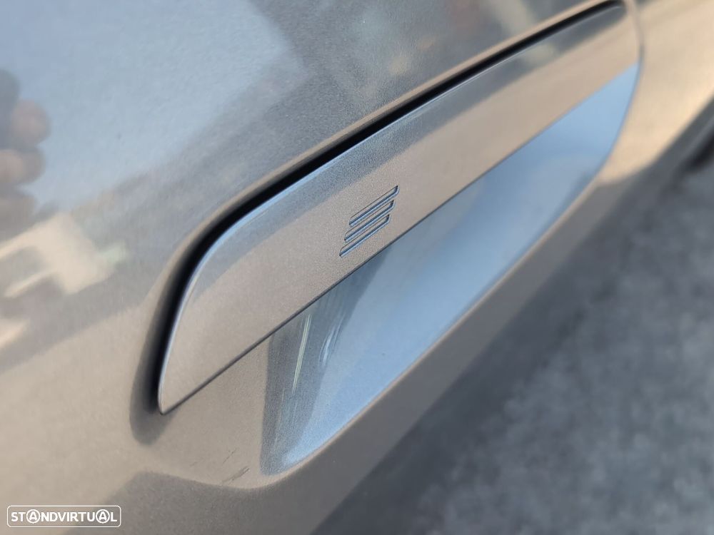 BMW i4 eDrive40 - 19