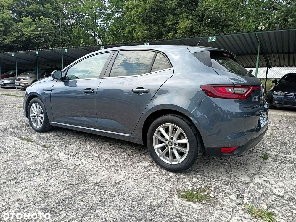 Renault Megane 1.6 SCe Life - 17