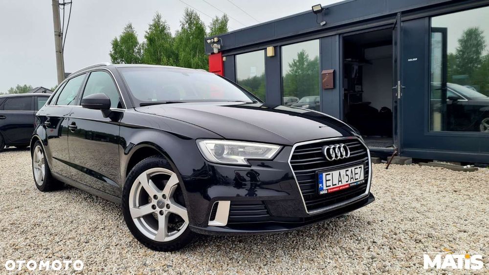 Audi A3 Sportback - 13