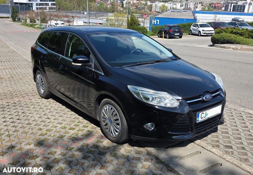 Ford Focus 2.0 TDCI DPF Powershift Titanium - 1