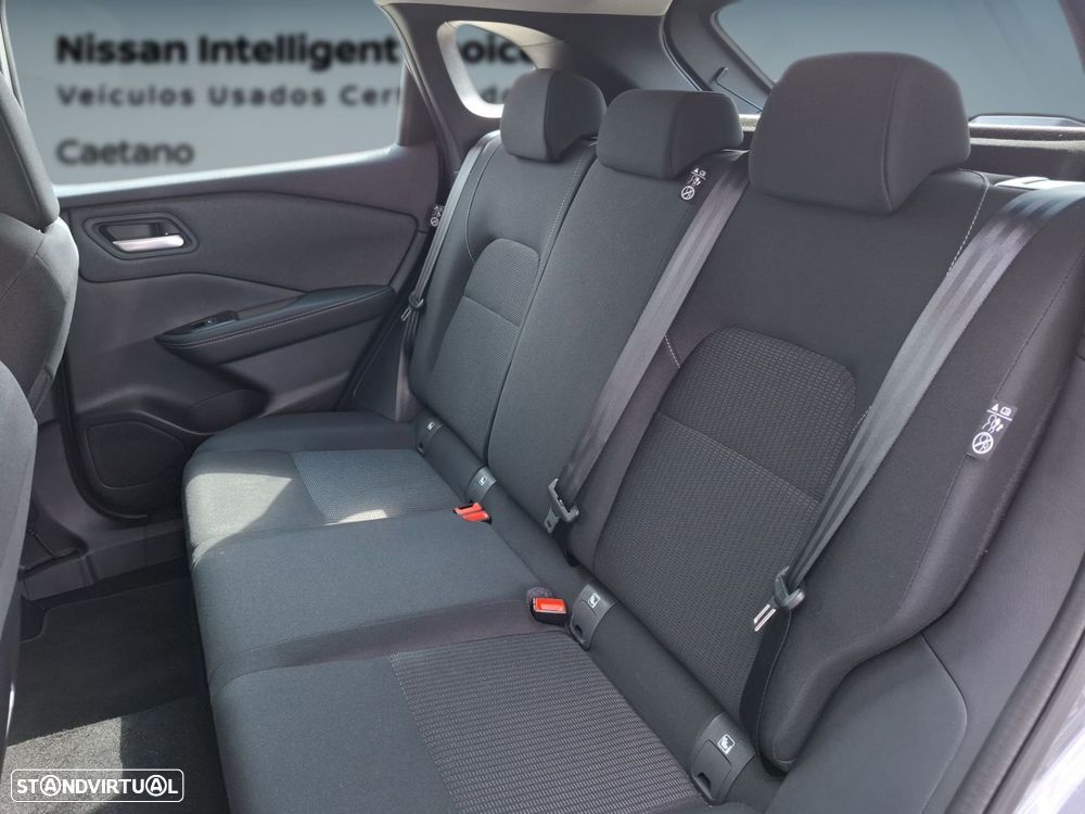 Nissan Qashqai 1.3 DIG-T Engage - 6