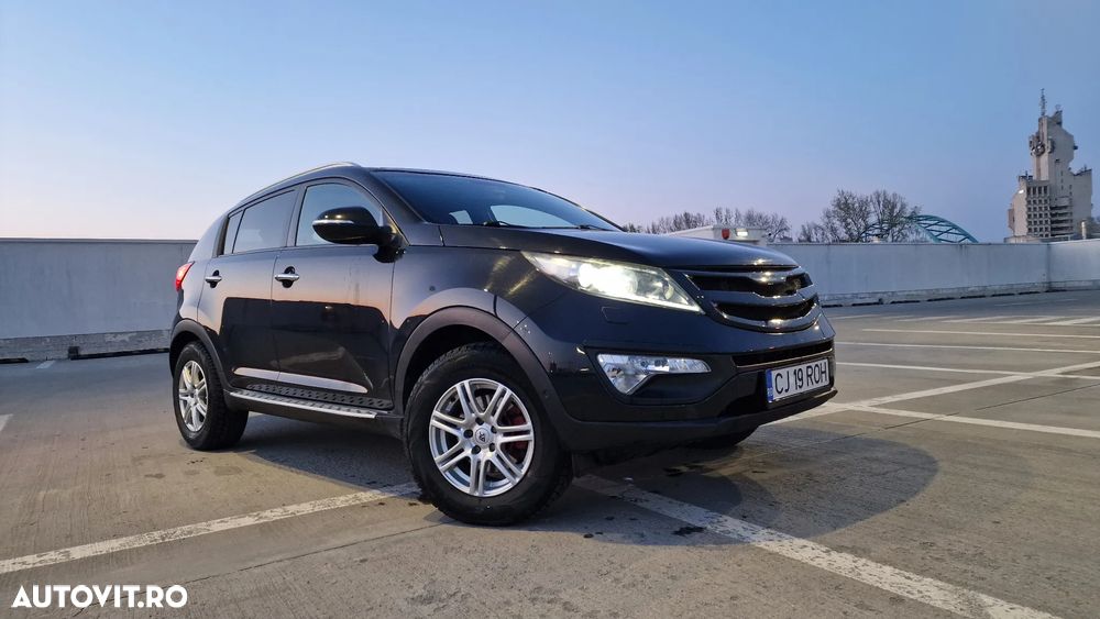 Kia Sportage 2.0 CRDI 184 4WD Automatik Fifa World Cup Edition - 3