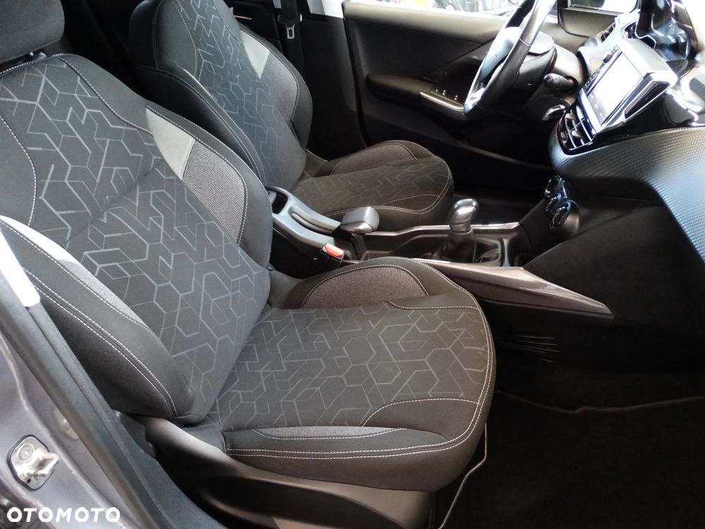Peugeot 2008 PureTech 82 Style - 5
