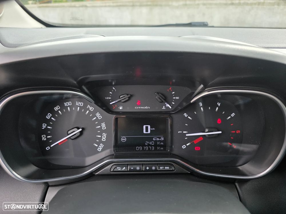 Citroën C3 Aircross 1.5 BlueHDi Shine S&S - 12