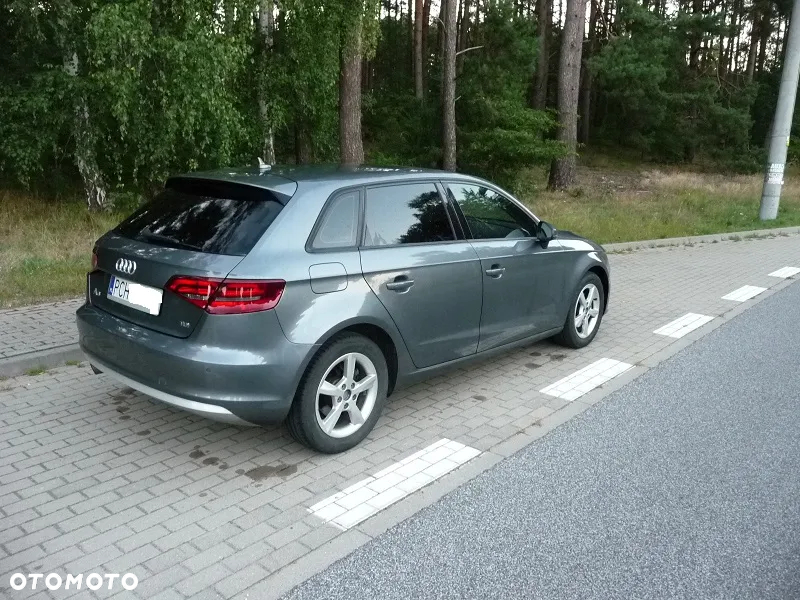 Audi A3 1.6 TDI Sportback (clean diesel) Attraction - 5