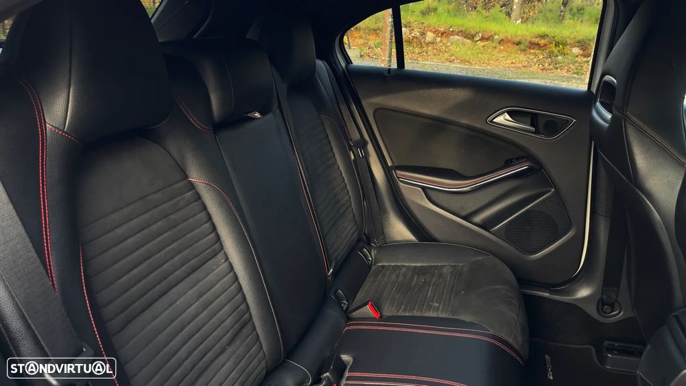 Mercedes-Benz A 180 d AMG Line Aut. - 29