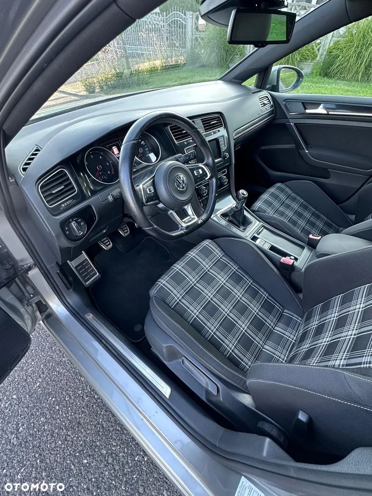 Volkswagen Golf GTD BlueMotion Technology - 9
