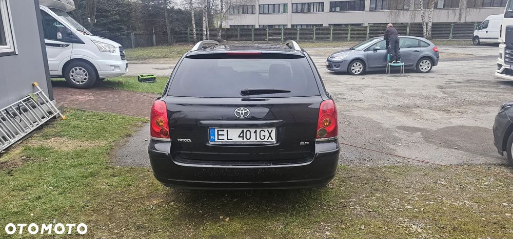 Toyota Avensis 2.0 VVT-i Prestige - 4