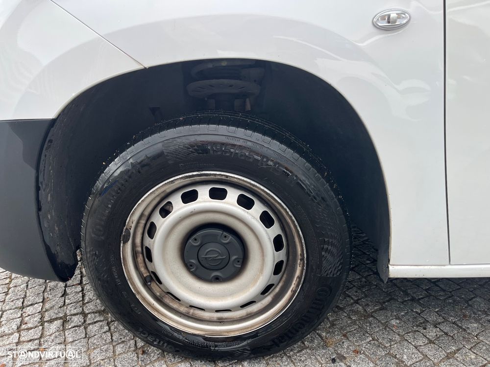 Opel Combo 1.5 CDTi L1H1 Enjoy - 24